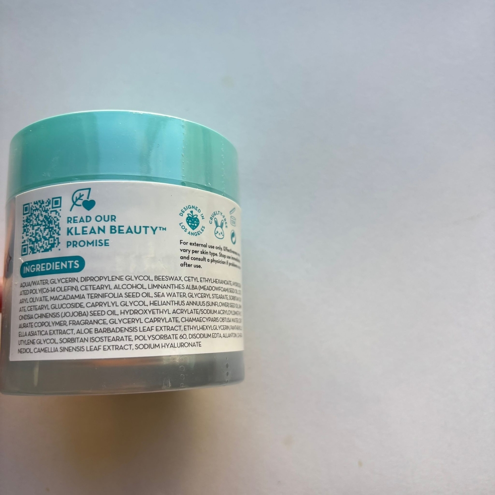 The Crème Water 3000 Hydrating Face Crème - Picture 5 of 5